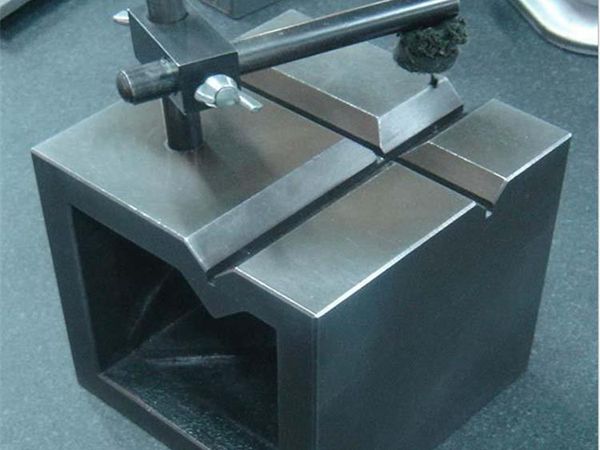 铸铁方箱产品展示