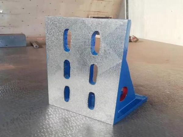 铸铁弯板产品展示