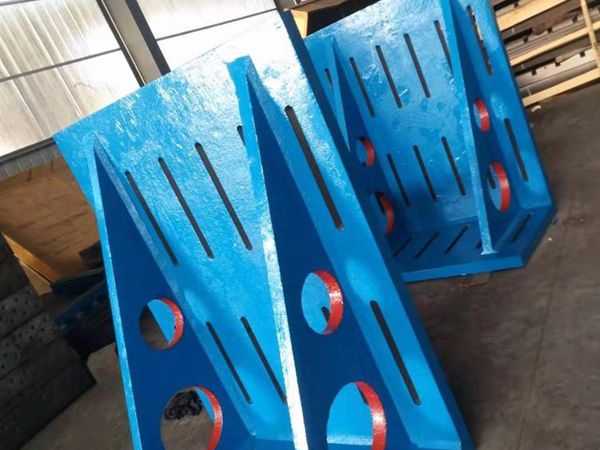 铸铁弯板产品展示