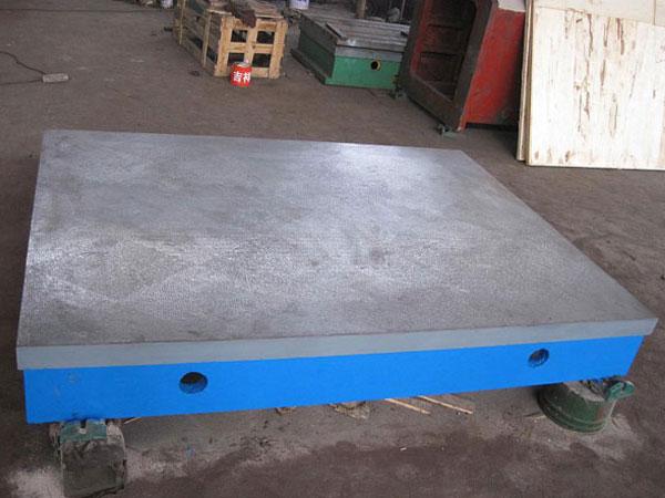 怎样检验铸铁焊接平台的质量与使用应注意事项